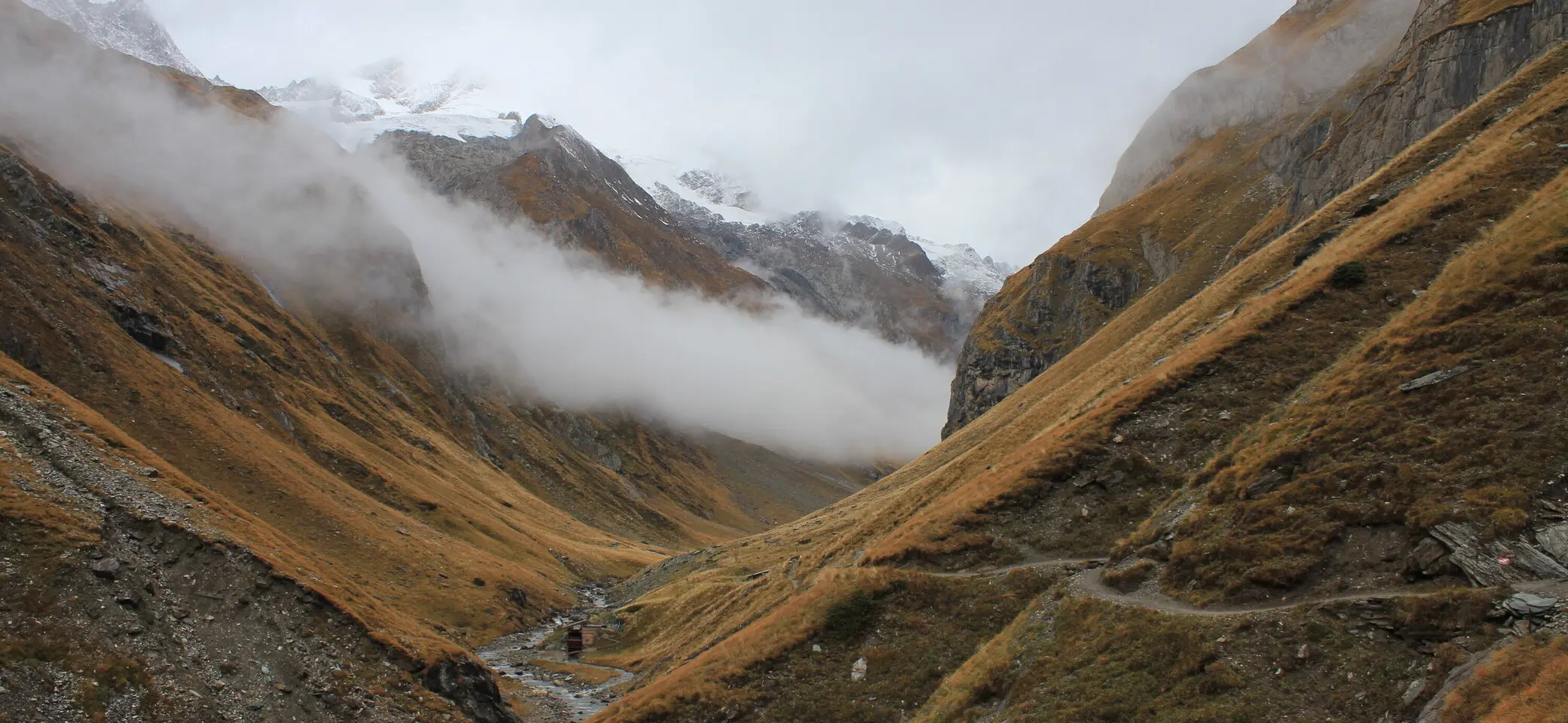 Bergpanorama im Nebel | © DAV Archiv